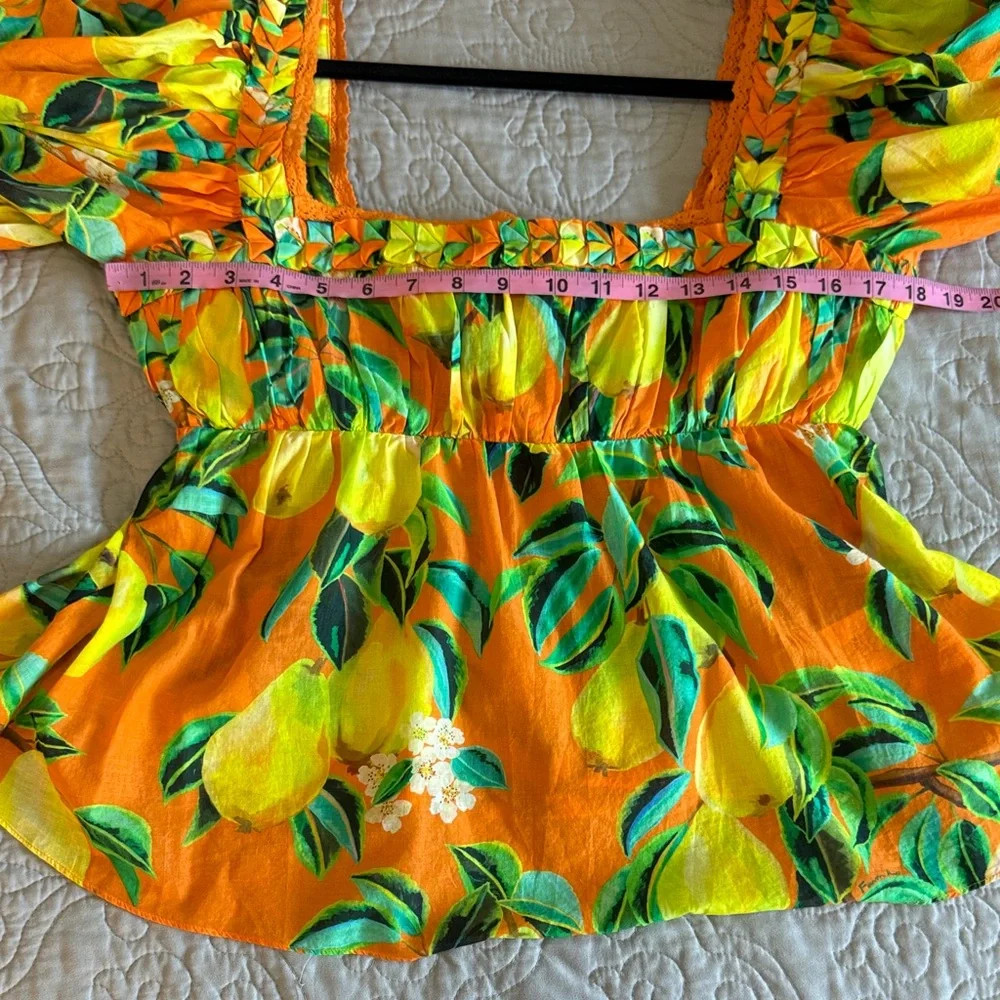 FARM Rio Chic Pears Blouse size Large - Picture 13 of 17